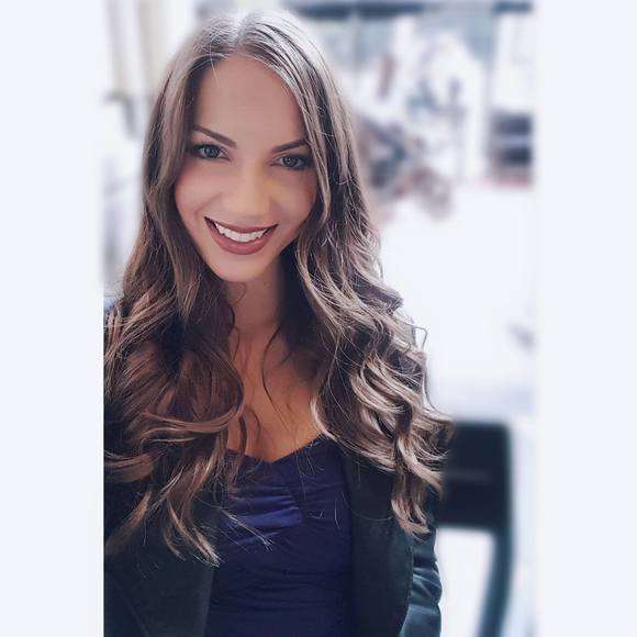 Meet your Posher, Rebekah - Picture 1 of 1